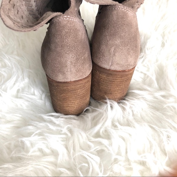 Dolce Vita  Landon Ankle Booties -Taupe - Picture 3 of 5